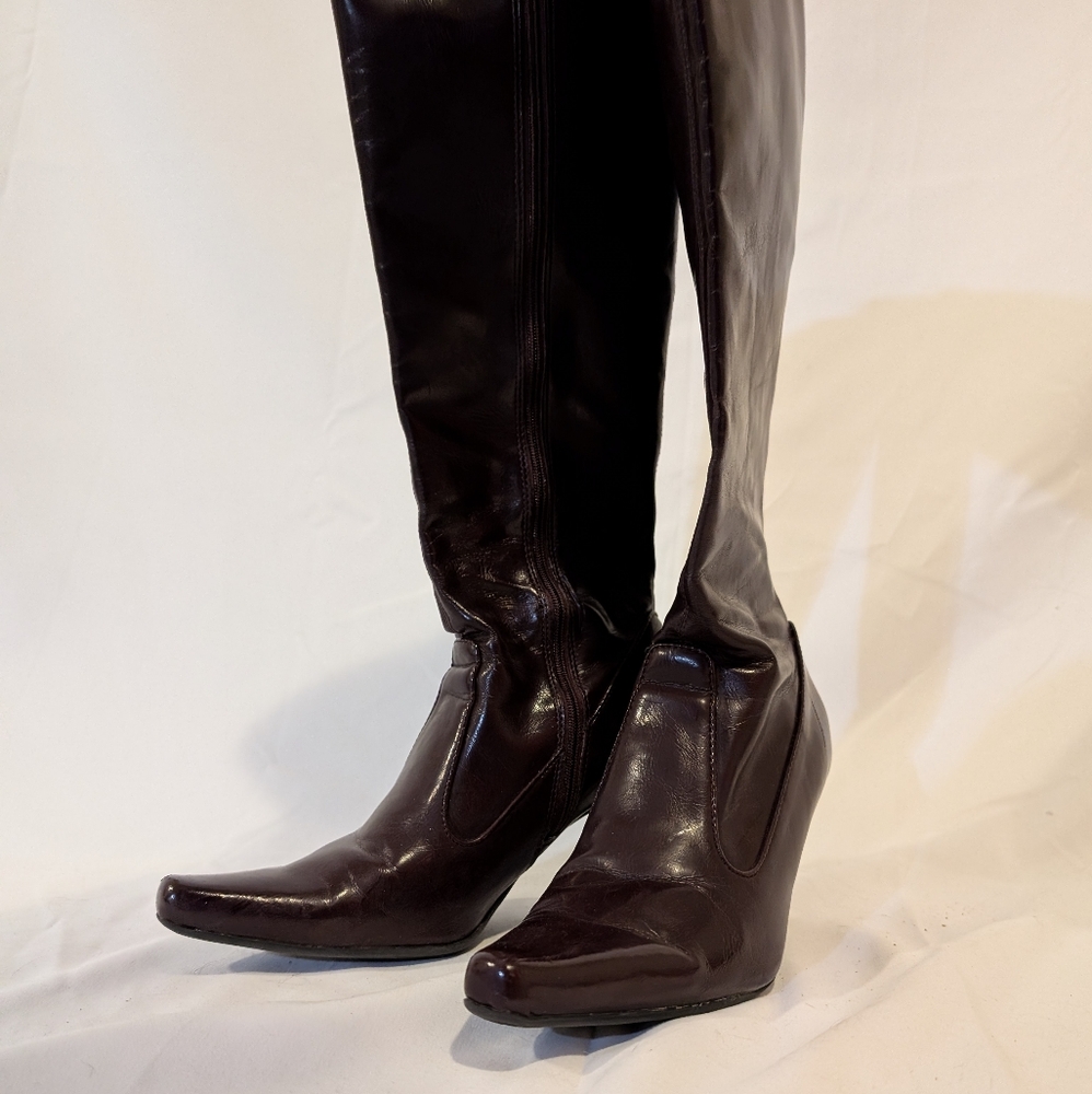 Leather Burgundy Heeled Boots
